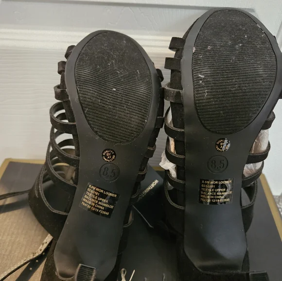 Black Worthington brand open toe high heel 👠 - Picture 6 of 8